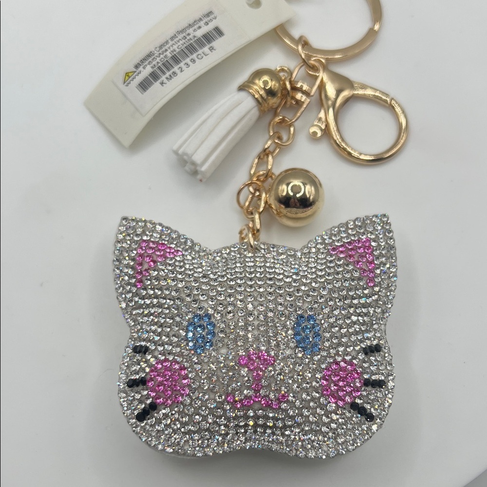 1299. Hello Kitty Rhinestone Keychain - Picture 2 of 3